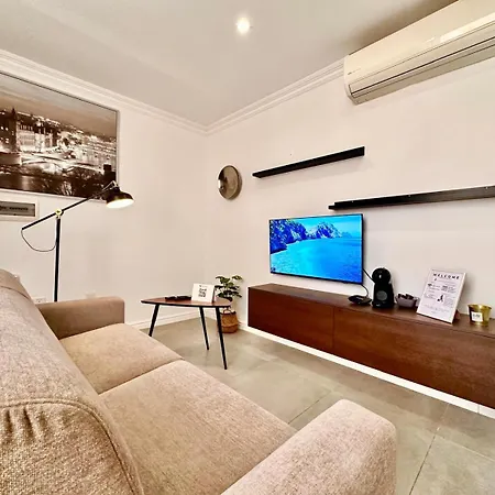 Charming Flat Off The Sea Front Appartement Gzira