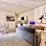 Charming Flat Off The Sea Front *