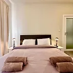 דירה Charming Flat Off The Sea Front Gzira