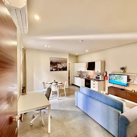 Charming Flat Off The Sea Front * Gzira