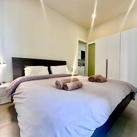 Apartament Charming Flat Off The Sea Front Gzira