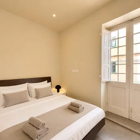 Apartamento Charming Flat Off The Sea Front *