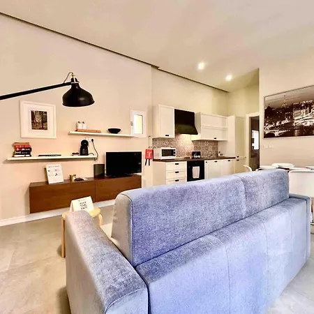 Charming Flat Off The Sea Front