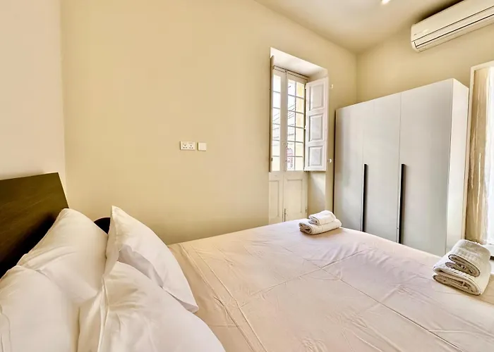 Charming Flat Off The Sea Front