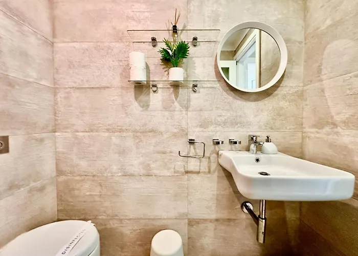 Charming Flat Off The Sea Front